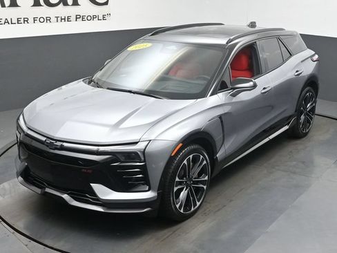 Used 2025 Chevrolet Blazer EV SS AWD/4WD image 45