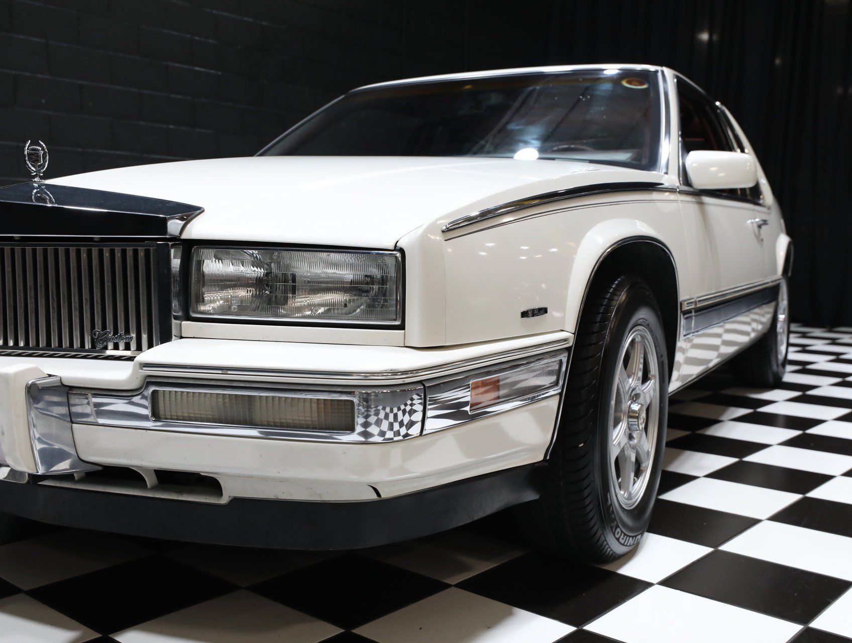 Used 1988 Cadillac Eldorado Coupe FWD image 9