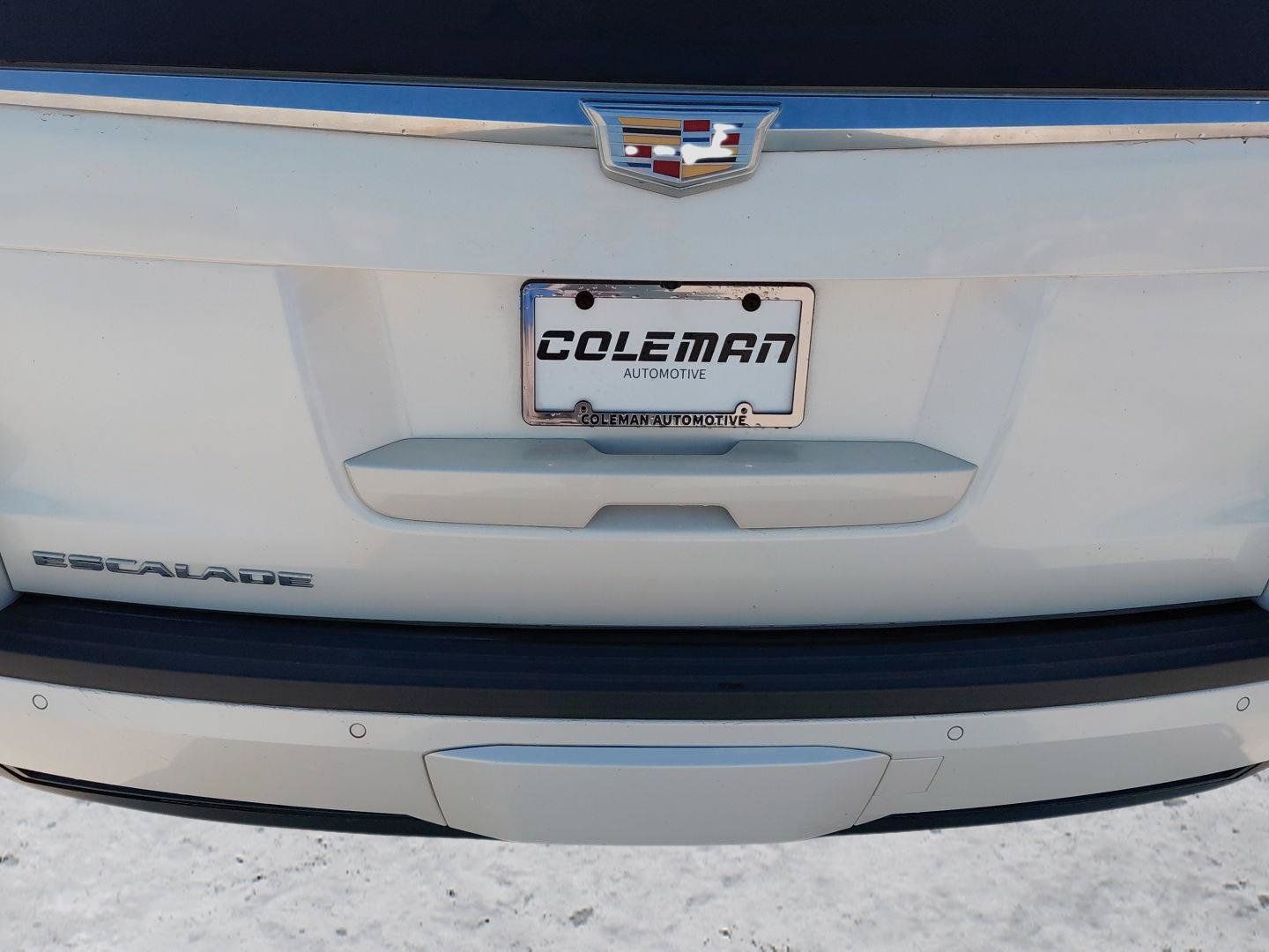 Used 2015 Cadillac Escalade Luxury AWD/4WD image 22