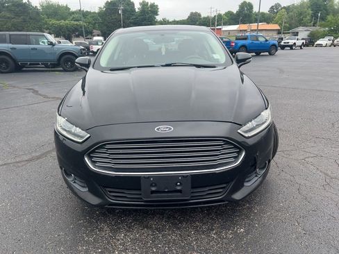 Used 2013 Ford Fusion SE FWD image 9