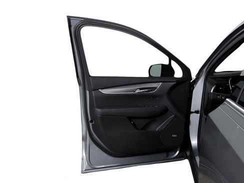 Used 2023 Cadillac XT6 Luxury w/ LPO, Floor Liner Package image 15