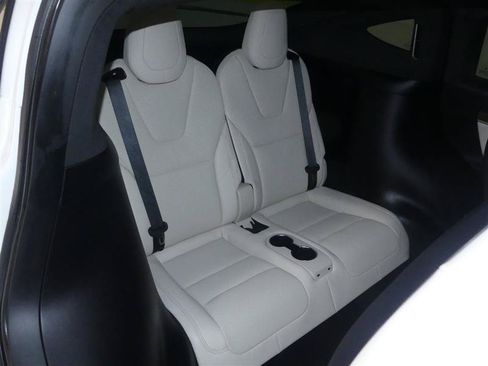 Used 2022 Tesla Model X AWD/4WD image 24