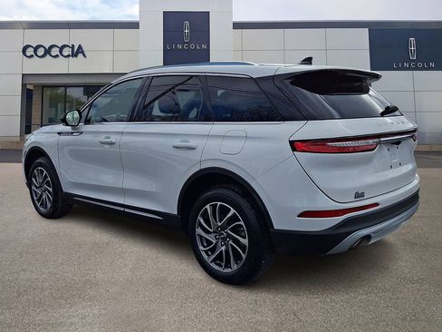 Certified 2022 Lincoln Corsair AWD w/ Equipment Group 101A image 4