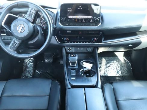 Used 2023 Nissan Rogue SL w/ SL Premium Package FWD image 26