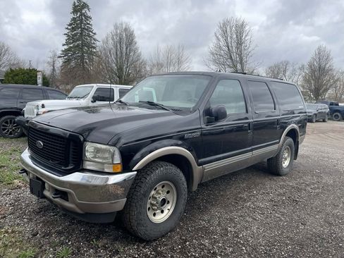 Used 2002 Ford Excursion Limited image 2
