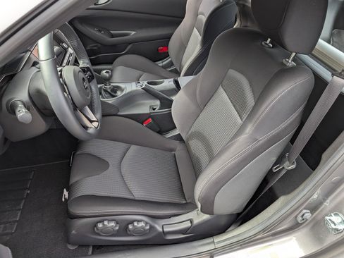 Used 2024 Nissan Z Sport w/ Floor Mat Package image 16