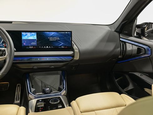 Used 2025 BMW X3 M50 w/ Premium Package AWD/4WD image 30