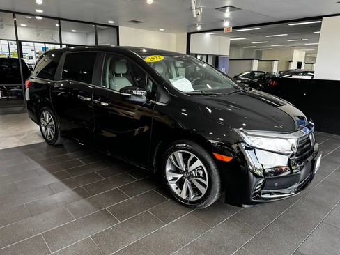Used 2022 Honda Odyssey Touring image 6