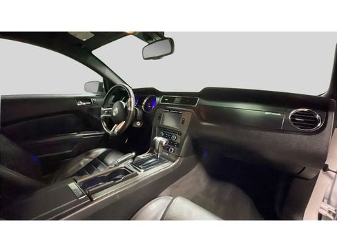 Used 2011 Ford Mustang GT Premium w/ 402A Rapid Spec Order Code image 17