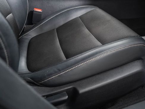 Used 2018 Honda Accord Sport image 31