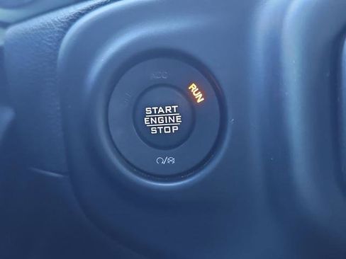 Used 2021 Jeep Wrangler Unlimited Sahara image 16