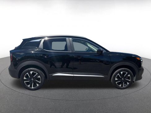 Used 2026 Nissan Kicks SV w/ Cold Weather Package AWD/4WD image 15