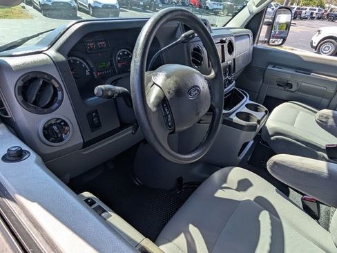 Used 2013 Ford E-350 and Econoline 350 Super Duty w/ PWR Locks & Windows Group image 10