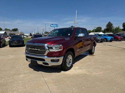 Used 2021 RAM 1500 Laramie AWD/4WD image 3