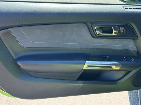 Certified 2020 Ford Mustang Shelby GT350 w/ Technology Package RWD image 15