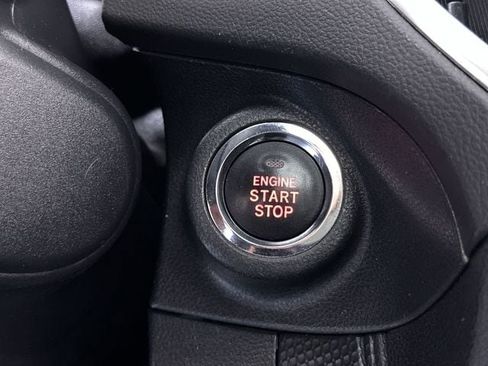 Used 2023 Subaru Forester Premium image 17