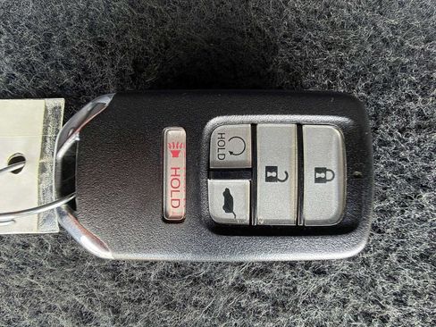 Used 2020 Honda Pilot EX image 28