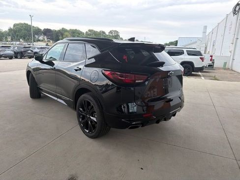 Used 2023 Chevrolet Blazer RS AWD/4WD image 3