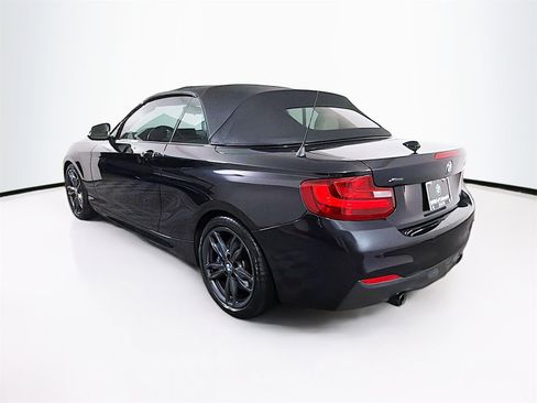 Used 2017 BMW M240i xDrive Convertible image 5
