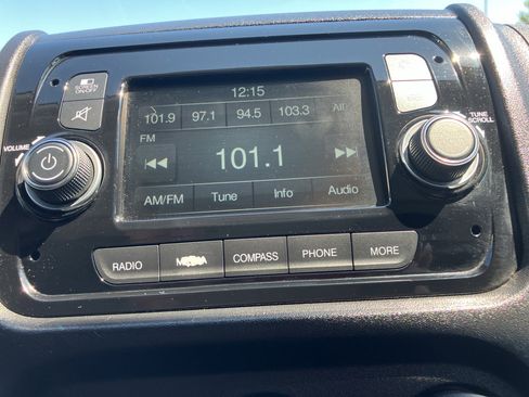 Used 2018 RAM ProMaster 1500 FWD image 19