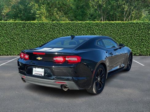 Used 2021 Chevrolet Camaro LT image 3