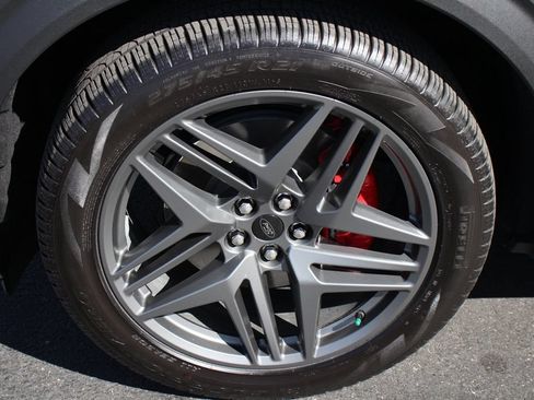 Certified 2026 Ford Explorer ST-Line w/ ST-Line Street Pack RWD image 14
