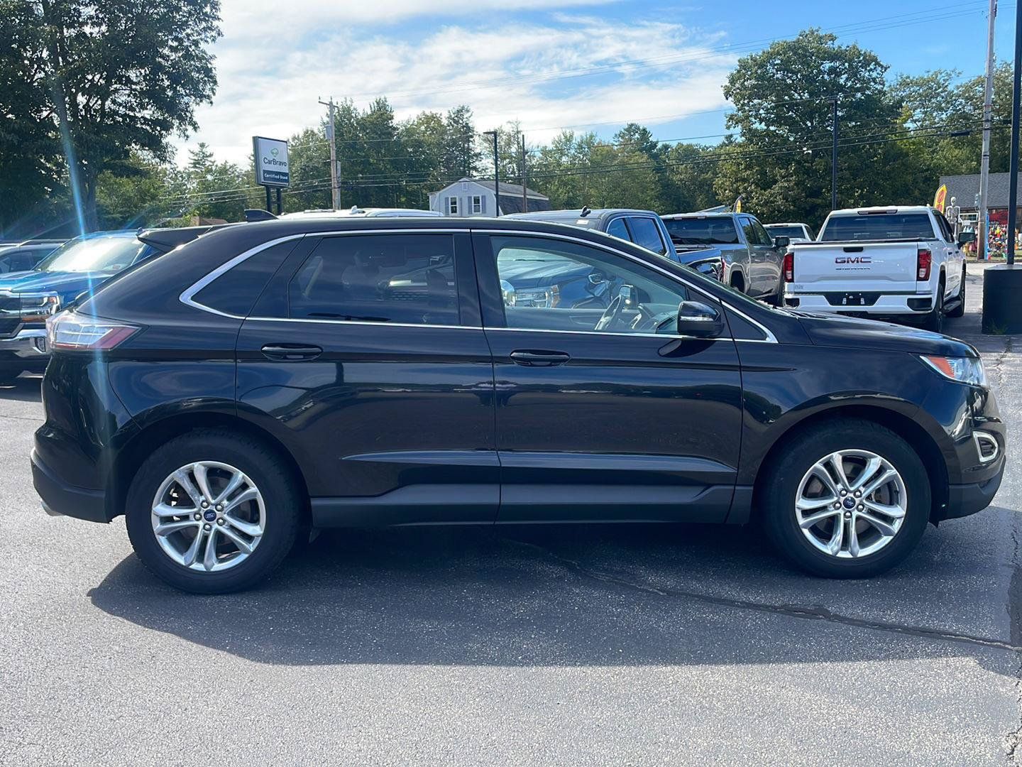 Used 2017 Ford Edge SEL w/ Equipment Group 201A AWD/4WD image 8
