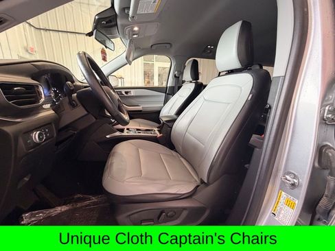 Used 2021 Ford Explorer XLT w/ Equipment Group 202A image 14