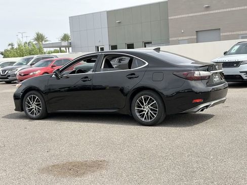 Used 2016 Lexus ES 350 FWD image 27