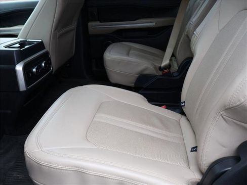 Used 2022 Ford Expedition Max Limited AWD/4WD image 14