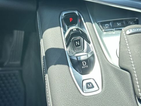 Used 2023 Chevrolet Corvette Stingray Preferred Cpe w/ Engine Appearance Package RWD image 18