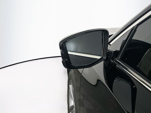 Used 2024 Acura MDX FWD image 16