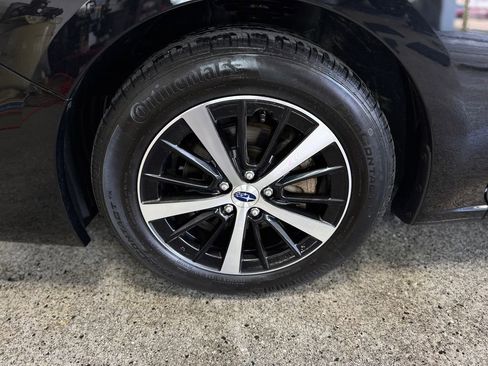 Used 2023 Subaru Impreza 2.0i Premium AWD/4WD image 28