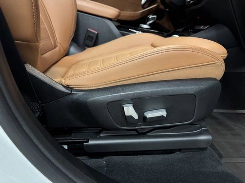 Used 2022 BMW X3 M40i w/ Premium Package image 10