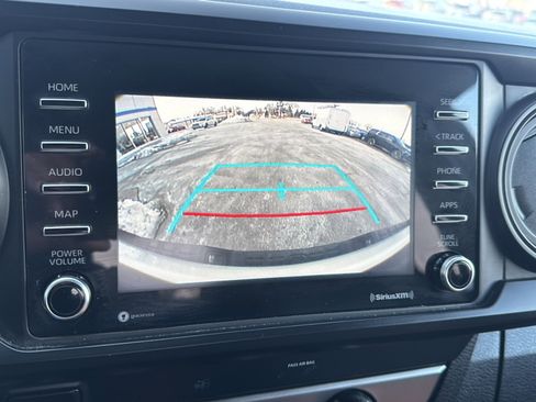 Used 2020 Toyota Tacoma SR image 28