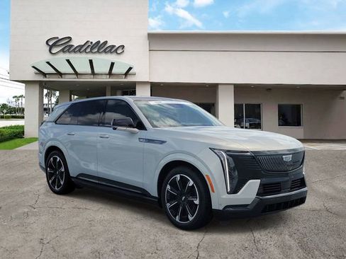 Certified 2025 Cadillac Escalade IQ Sport 1 AWD/4WD image 7