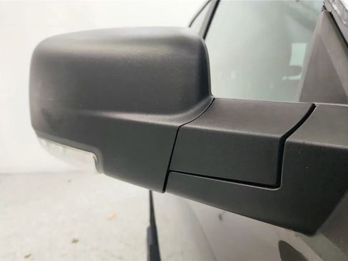 Used 2017 RAM 1500 Rebel w/ Luxury Group image 18