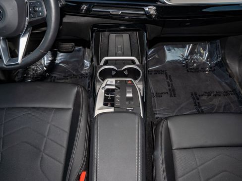 Used 2025 BMW X1 xDrive28i image 26