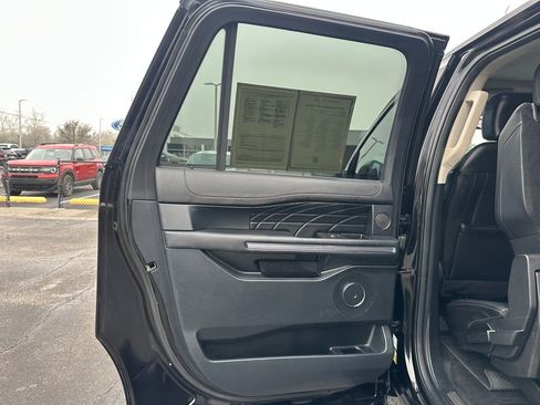 Used 2021 Ford Expedition Max Platinum image 33