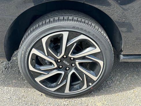 New 2026 Lincoln Navigator Reserve AWD/4WD image 6
