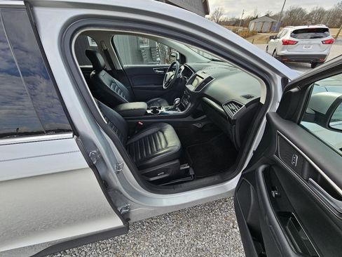 Used 2015 Ford Edge SEL w/ Equipment Group 201A image 31