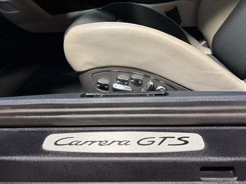 Used 2019 Porsche 911 Carrera GTS RWD image 16