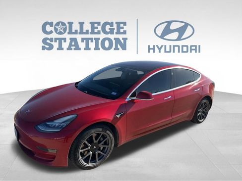 Used 2018 Tesla Model 3 Long Range image 3