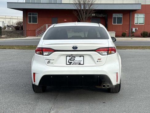 Used 2025 Toyota Corolla SE image 25