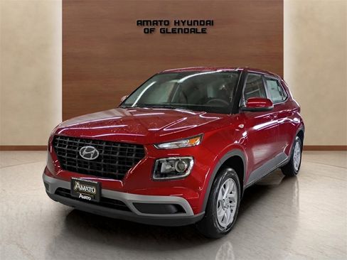 New 2026 Hyundai Venue SE image 2