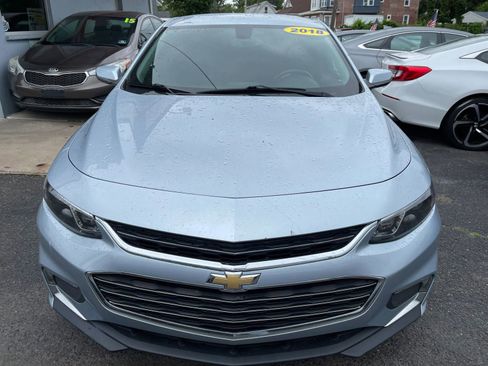Used 2018 Chevrolet Malibu LT image 6