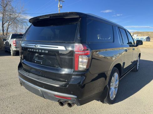 Used 2024 Chevrolet Suburban High Country image 19