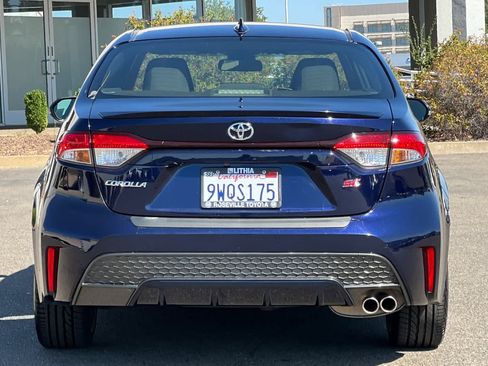 Used 2020 Toyota Corolla SE FWD image 8