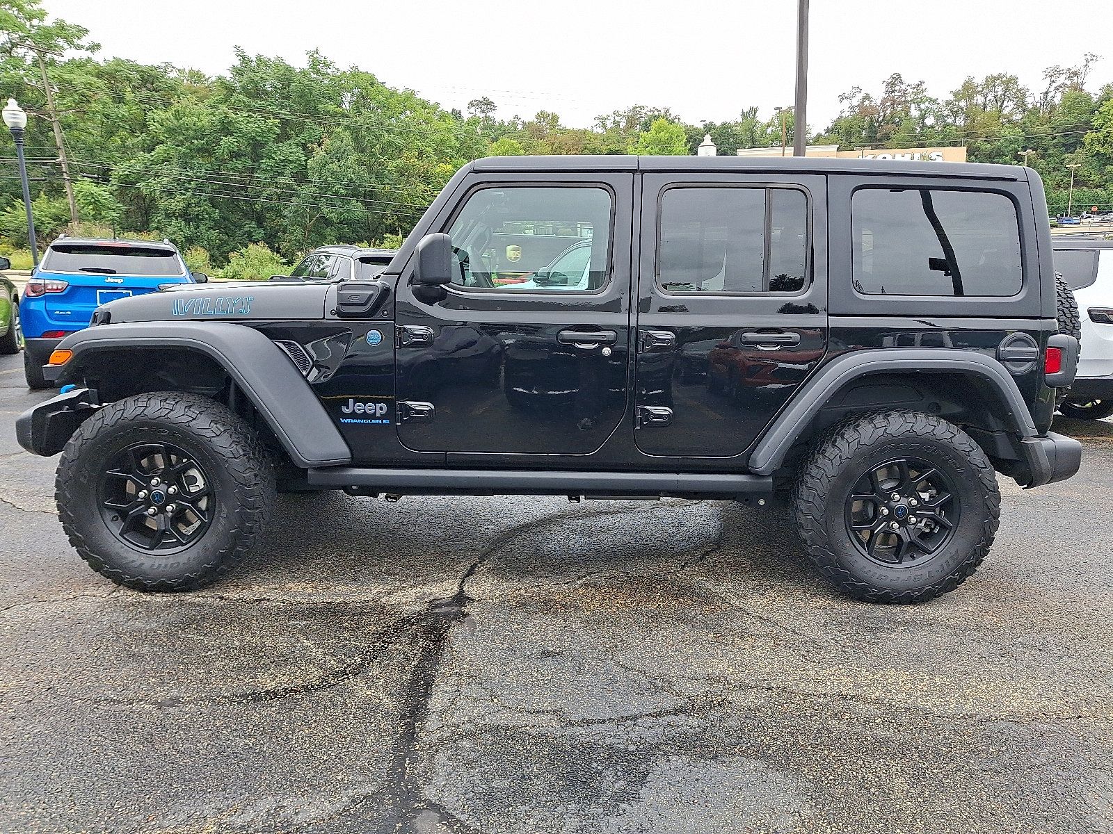 Certified 2024 Jeep Wrangler Unlimited AWD/4WD image 7