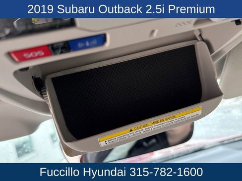 Used 2019 Subaru Outback 2.5i Premium image 29